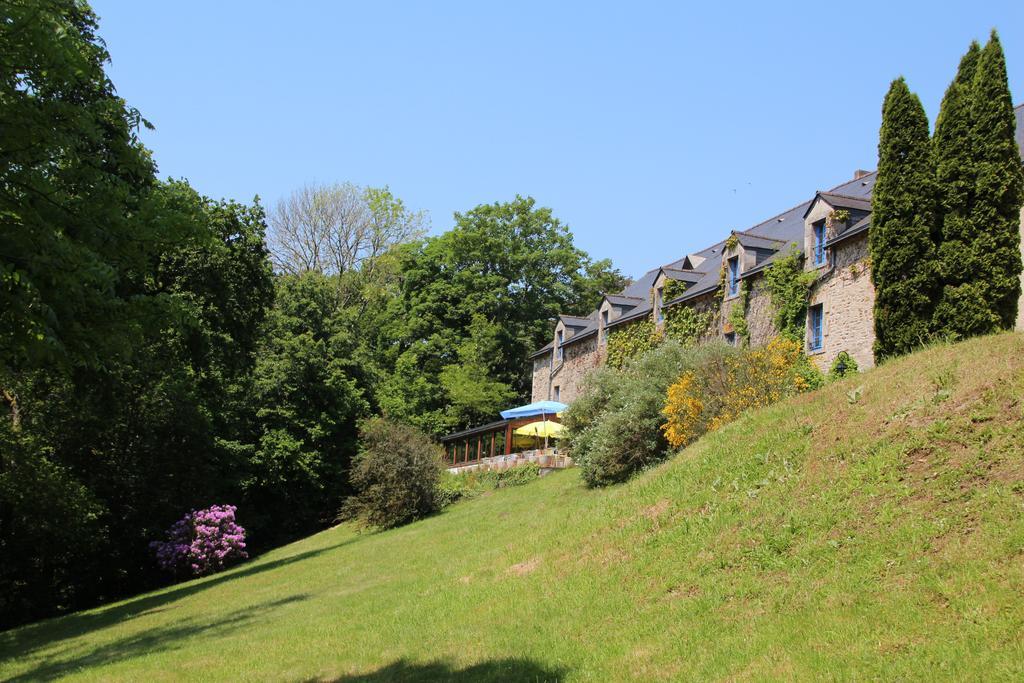 Отель Le Manoir Du Rodoir Ла-Рош-Бернар Экстерьер фото